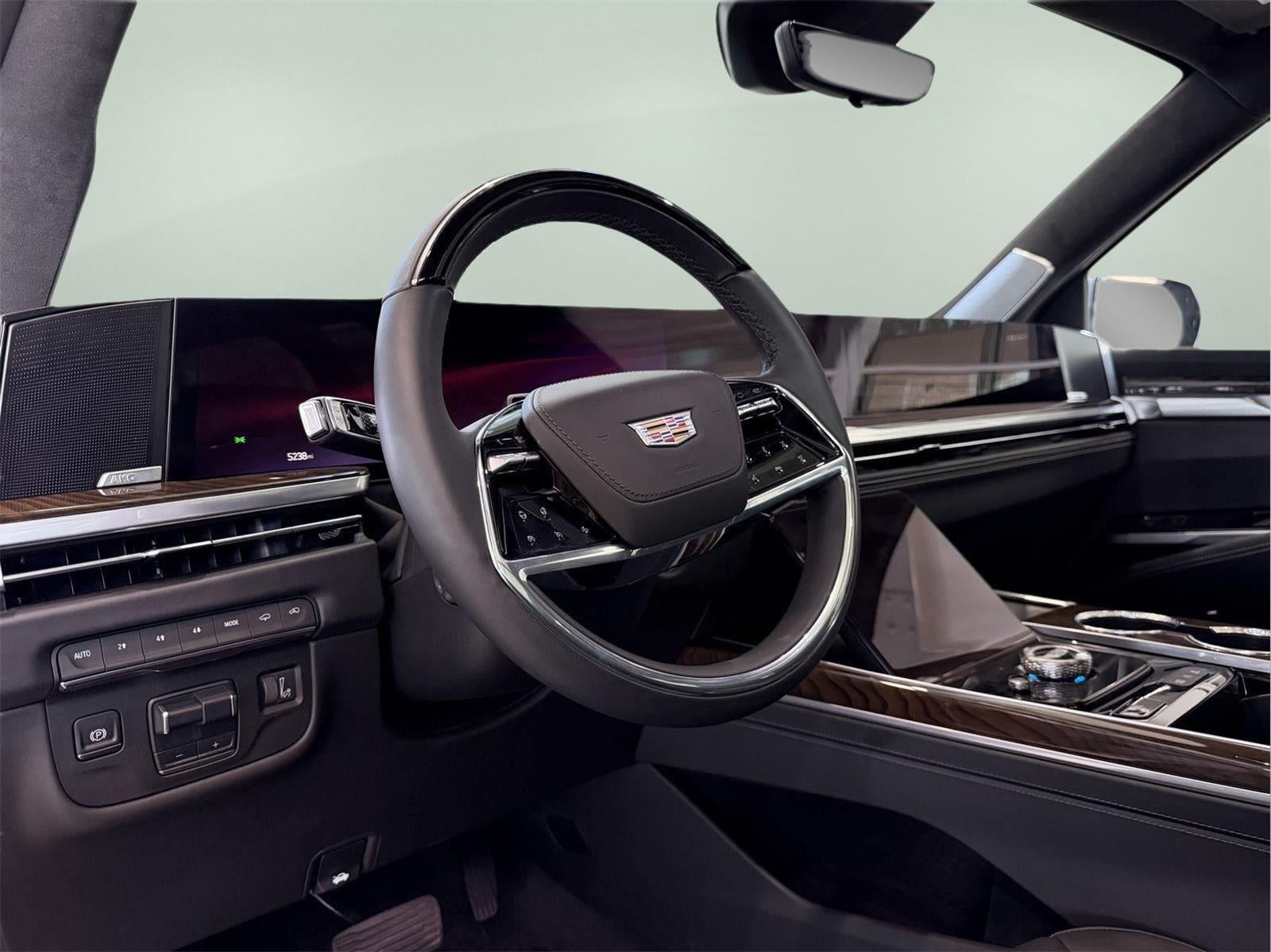 2025 Cadillac Escalade Sport Platinum