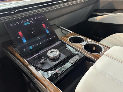 2025 Cadillac Escalade ESV Sport Platinum