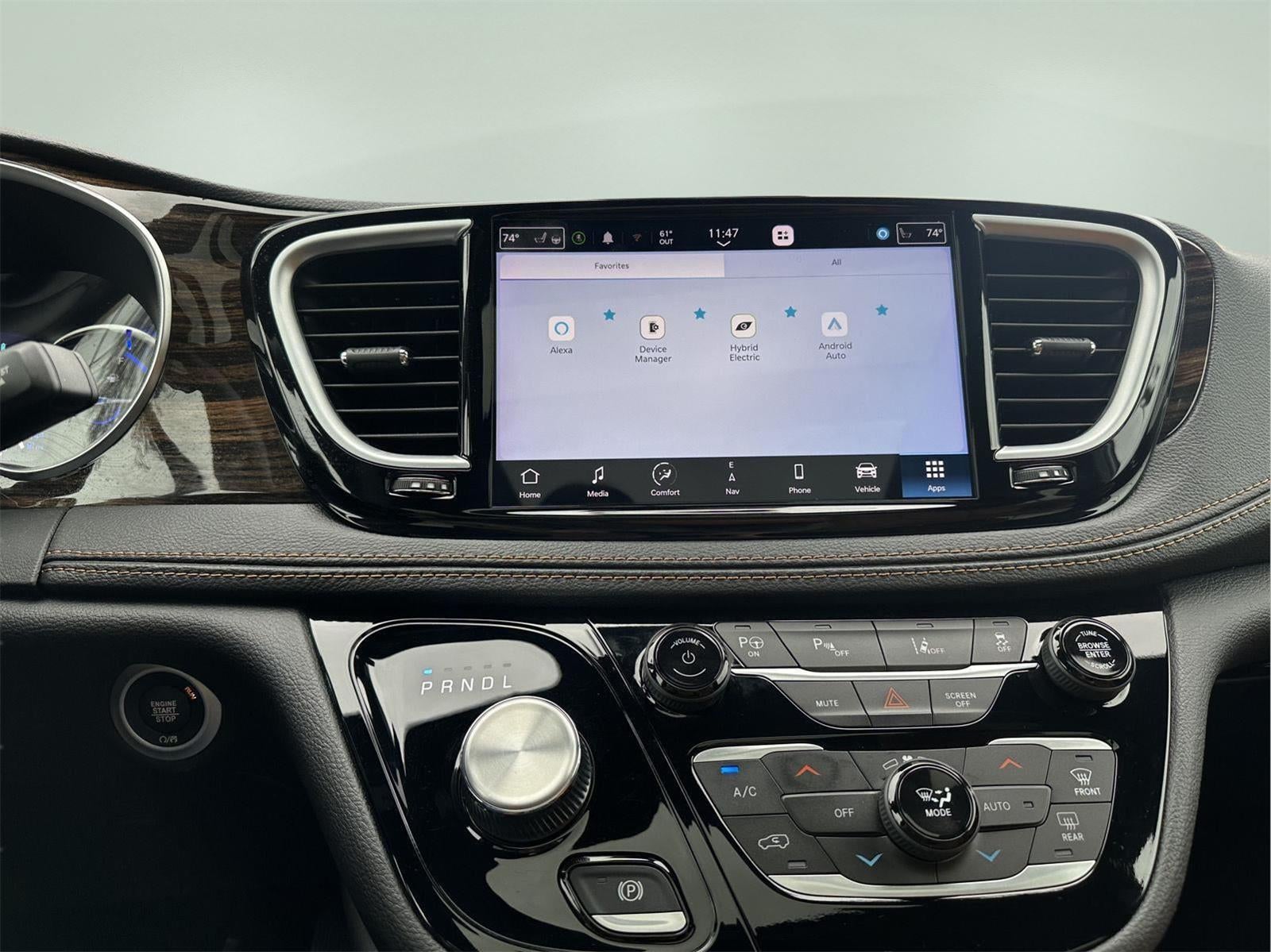 2023 Chrysler Pacifica Hybrid Pinnacle