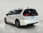 2023 Chrysler Pacifica Hybrid Pinnacle