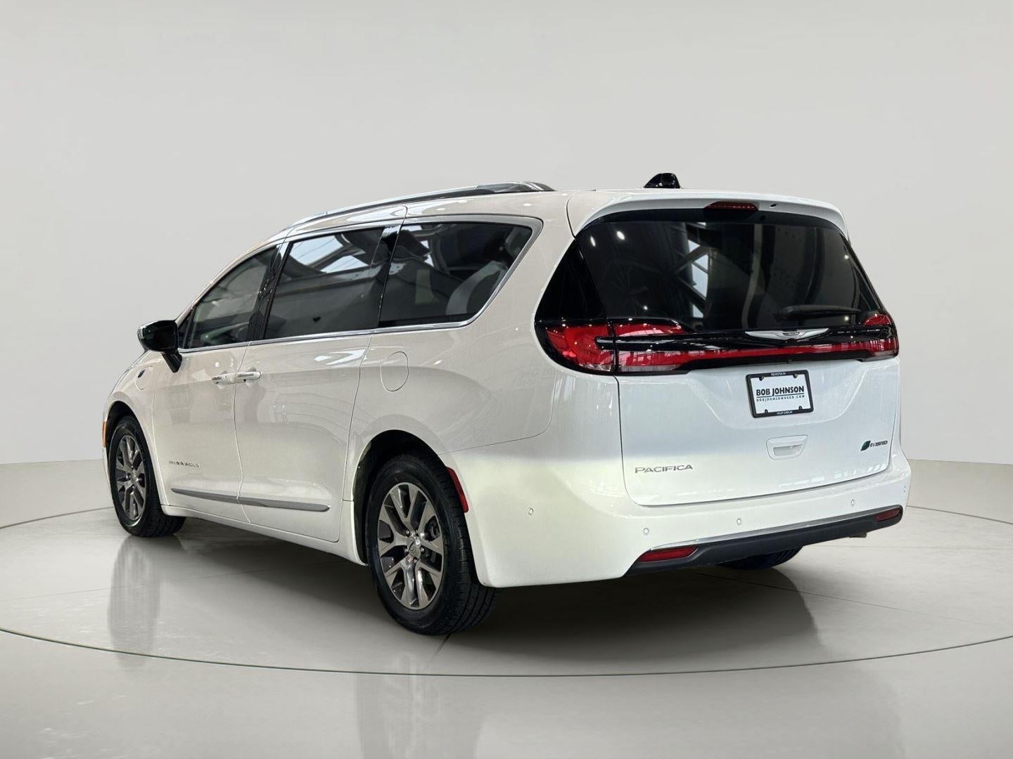 2023 Chrysler Pacifica Hybrid Pinnacle