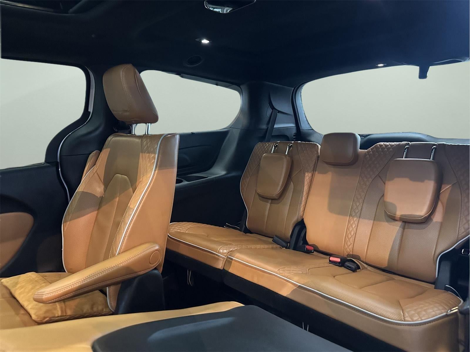 2023 Chrysler Pacifica Hybrid Pinnacle