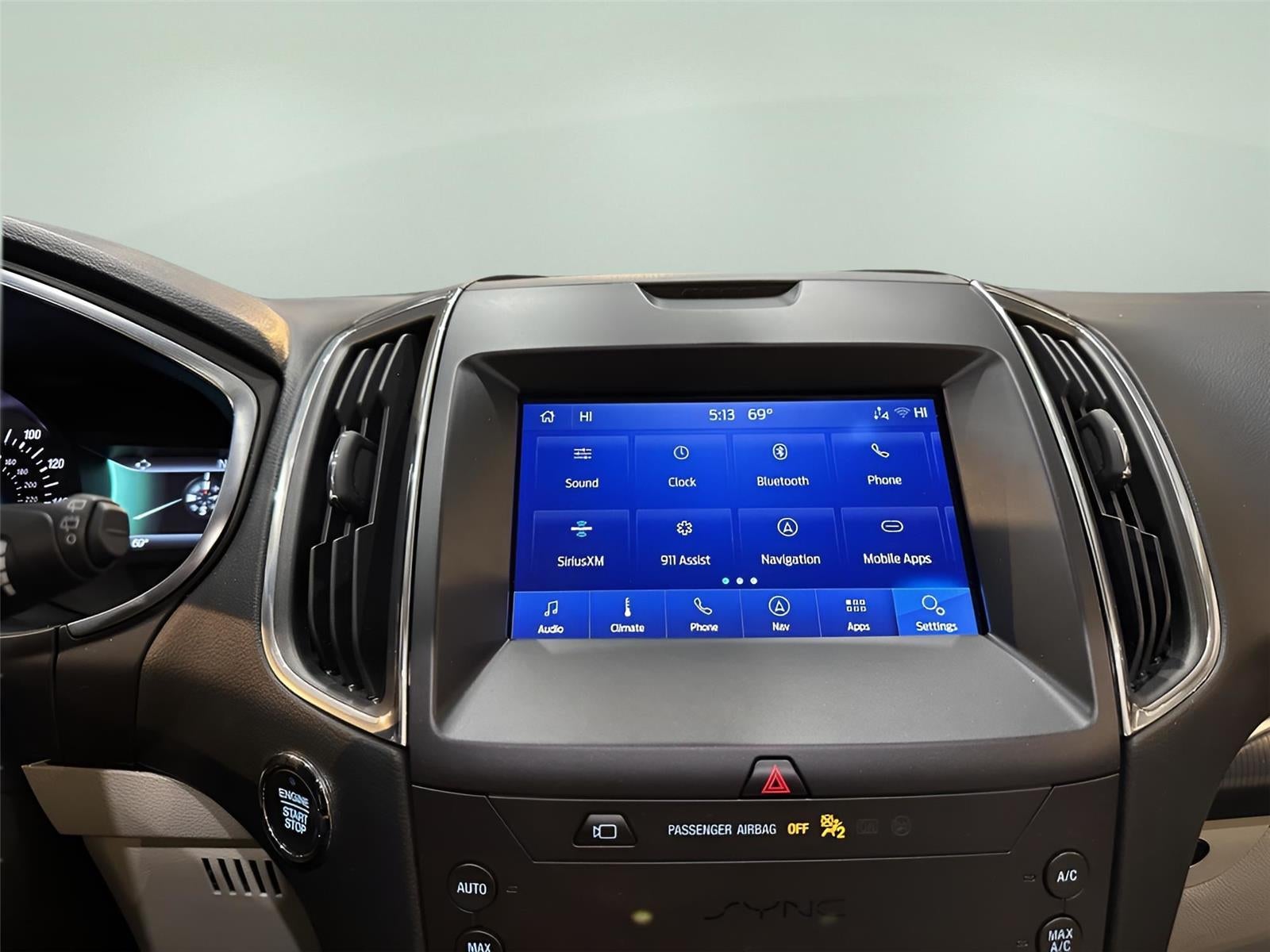 2020 Ford Edge Titanium