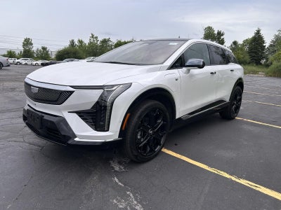 2025 Cadillac OPTIQ Luxury 1