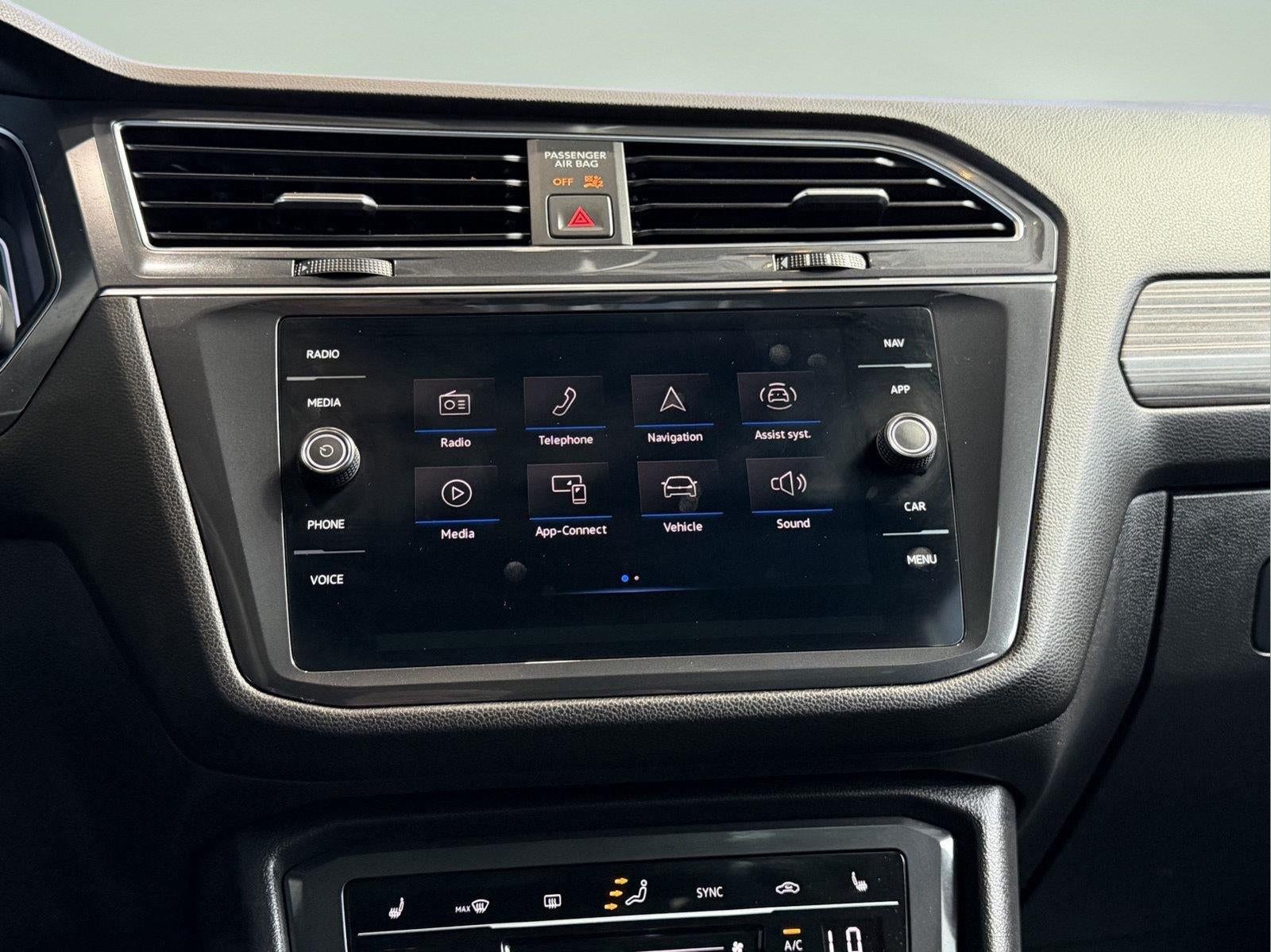 2022 Volkswagen Tiguan SEL R-Line