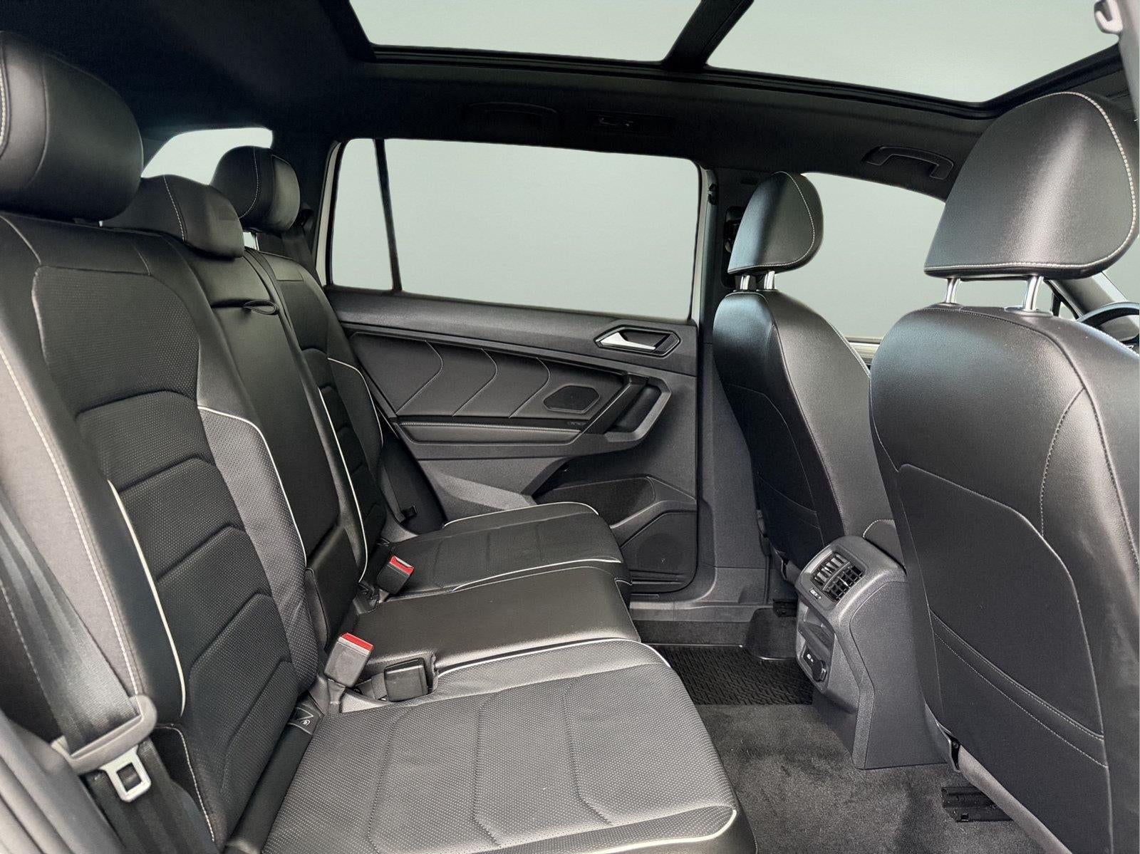 2022 Volkswagen Tiguan SEL R-Line