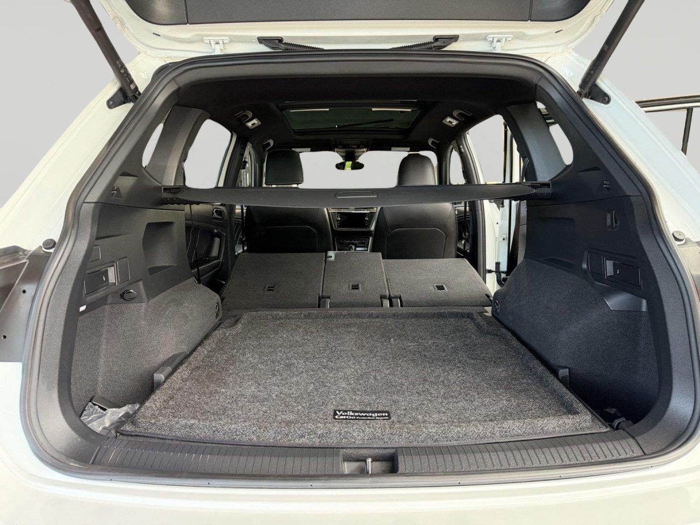 2022 Volkswagen Tiguan SEL R-Line