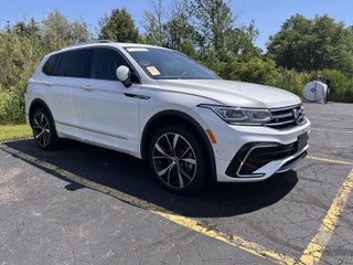 2022 Volkswagen Tiguan SEL R-Line