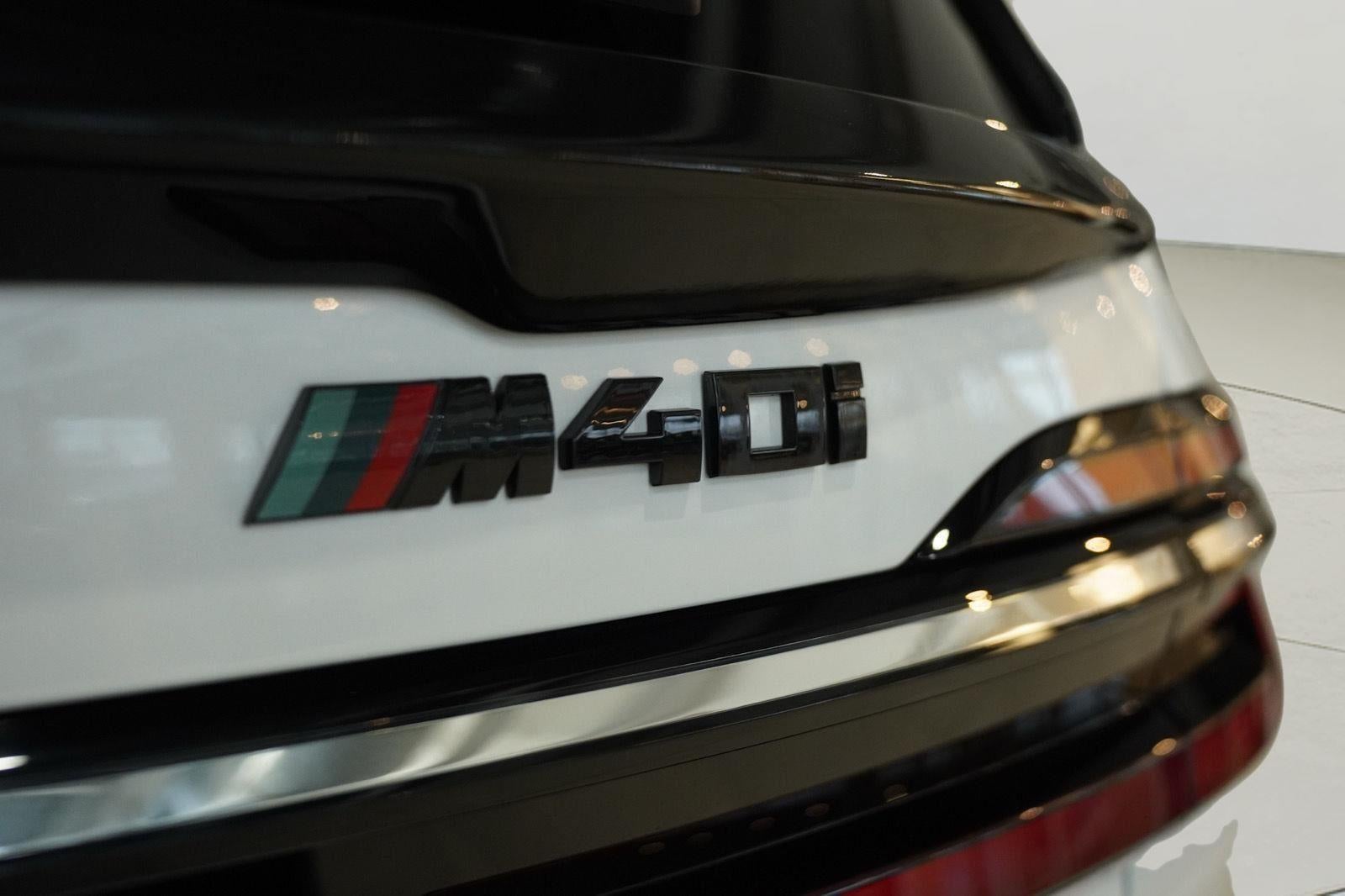 2024 BMW X7 xDrive40i