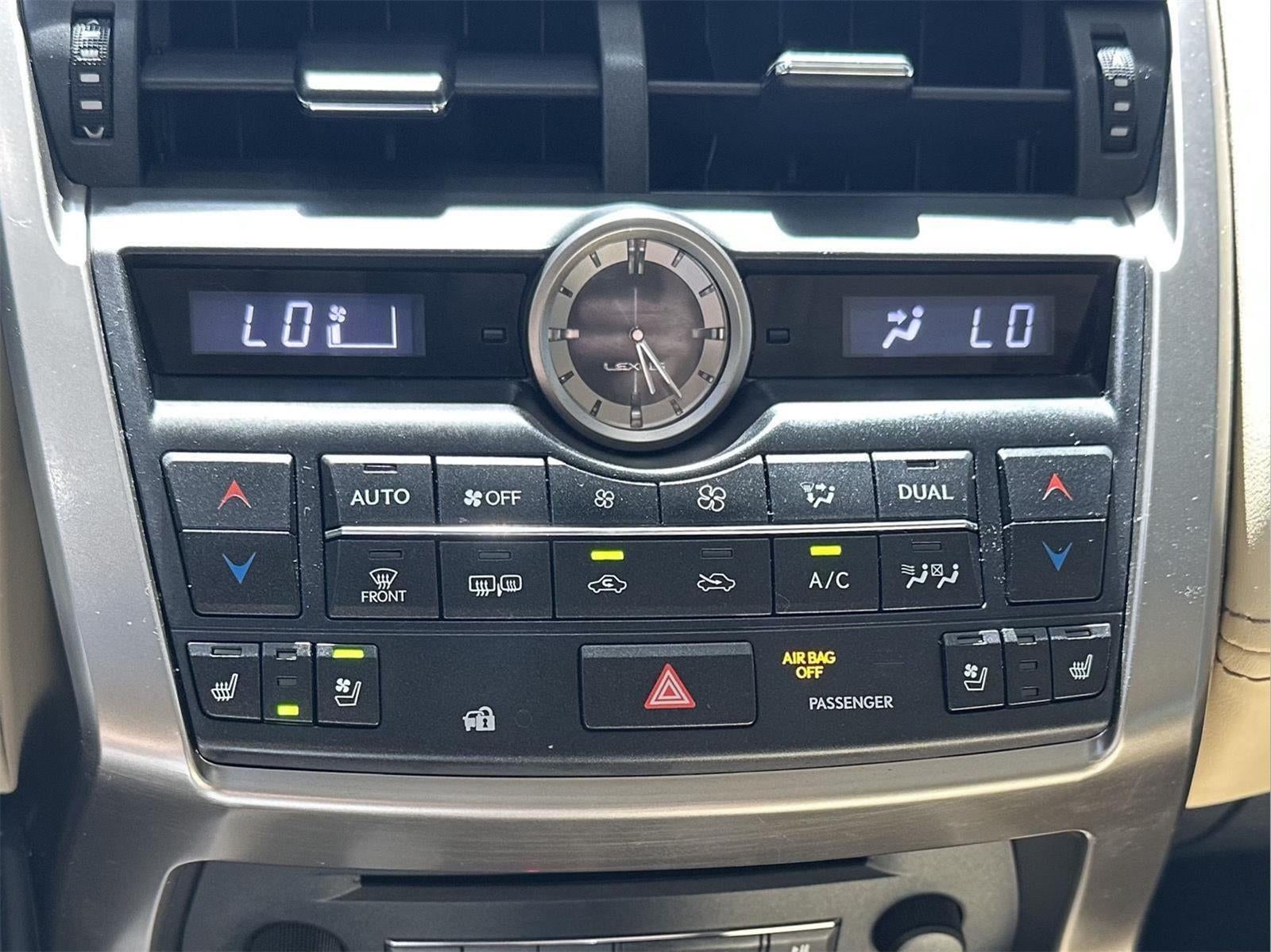 2016 Lexus NX 200t FWD 4dr