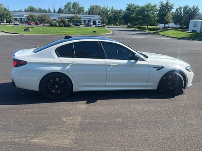 2023 BMW M5 Sedan